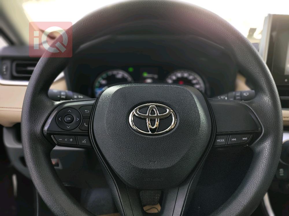 تويوتا راف 4